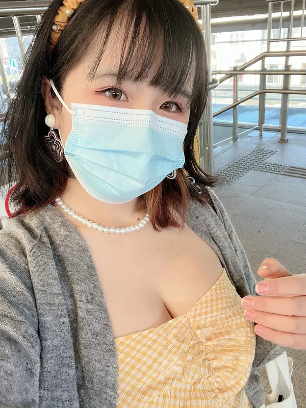 阿半今天很开心 – NO.029 黄色抹胸 8